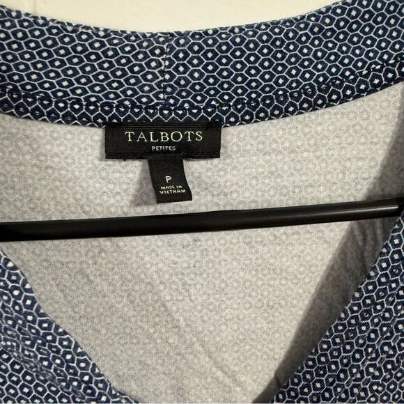 Talbots Gray Relaxed Ribbed Blouse with 3/4 Sleeves - Picture 3 of 4